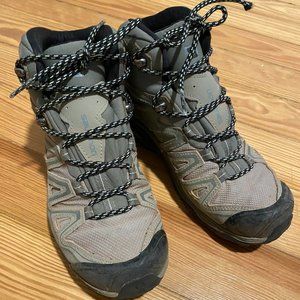 Salomon Women's X Ultra 3 MID GTX W Hiking Boots size 8